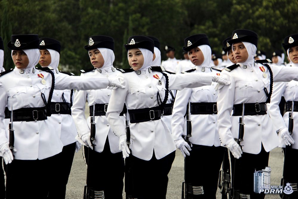 Perbarisan Tamat Latihan Konstabel Wanita Dan Konstabel Sokongan Lelaki Dan Wanita Siri 1 2016