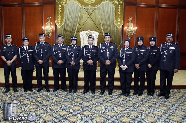 Tyt Melaka Semat Pingat Jpn Kepada70 Wira Negara