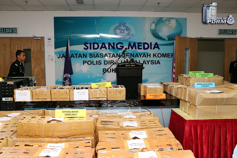 Sidang Media Kes Sindiket VCDDVD haram.