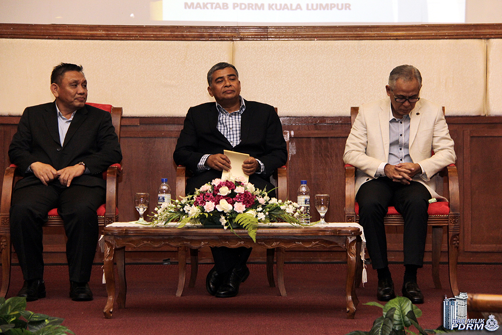 Think And Act Out Of Box Ke Arah Transformasi Pdrm Kpn
