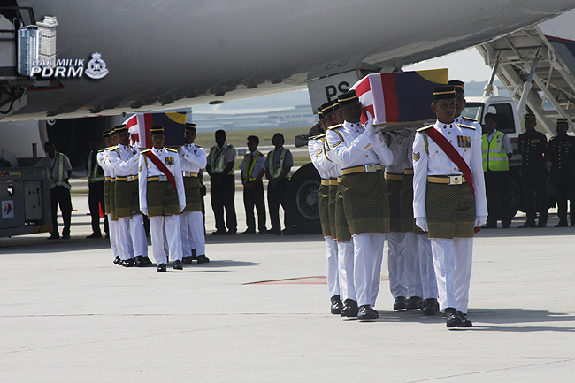 Mh17 20 Jenazah Mangsa Nahas Selamat Tiba Di Tanah Air