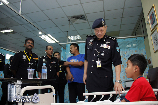 Perhatian Dan Sokongan Moral Kepada Mereka Yang Memerlukan
