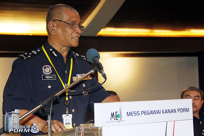 41 Warga Jsjn Terima Kenaikan Pangkat 44 Dianugerah Khidmat Cemerlang