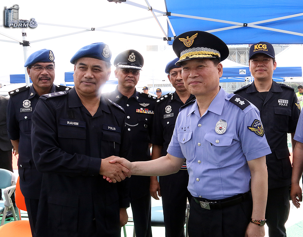 Demostrasi Pasukan Polis Marin Korea Coast Guard