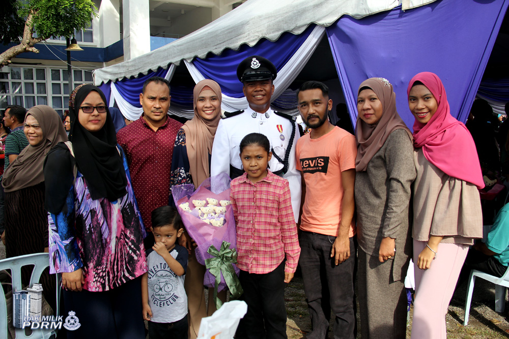 Perbarisan Tamat Latihan Konstabel Wanita Dan Konstabel Sokongan Lelaki Dan Wanita Siri 1 2016