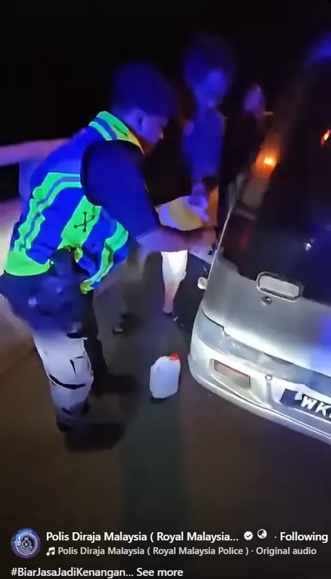 Biarjasajadikenangan Video Pilihan Anggota Mpv Balai Polis Bestari Jaya Bantu Orang Awam Kehabisan Minyak Kereta