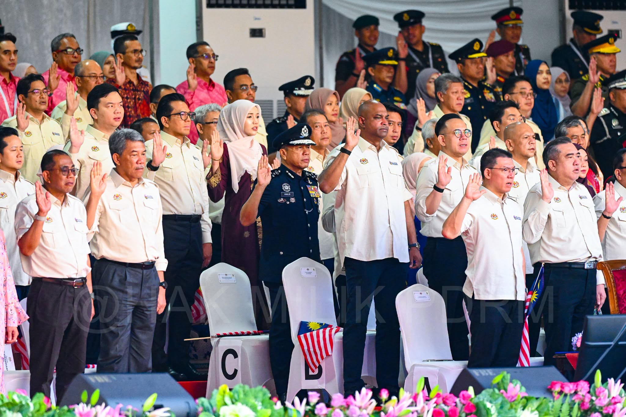 Hari Kebangsaan 2026 Derapan 594 Warga Sang Saka Biru Lambang Disiplin Dan Profesionalisme