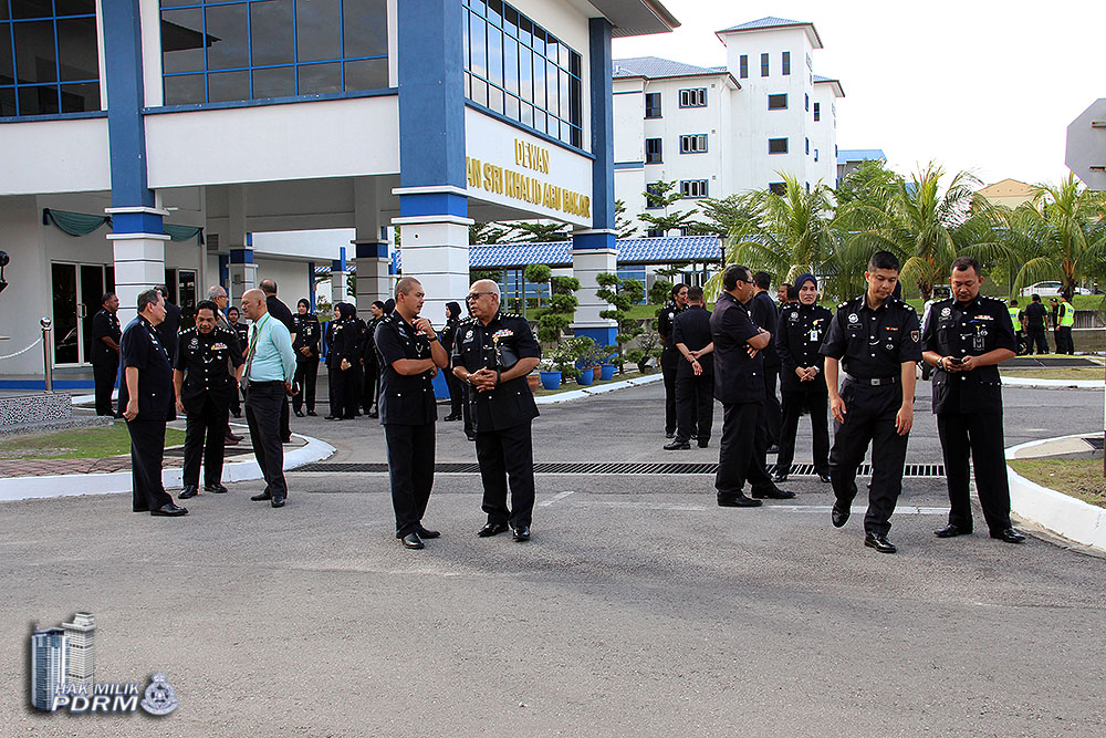 Penjenamaan Semula Dewan Banquet Pulapol Kl