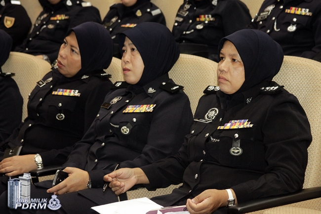 120 Sertai Seminar Pegawai Rendah Polis Wanita