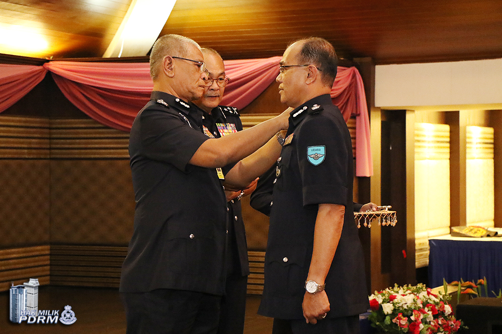 0R9A8529 copy 29 Pegawai Kanan Pdrm Terima Kenaikan Pangkat