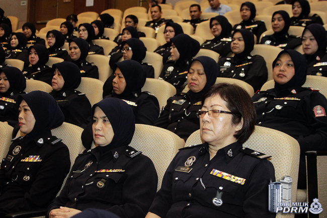 120 Sertai Seminar Pegawai Rendah Polis Wanita