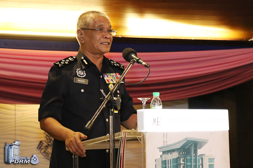 0R9A8566 copy 29 Pegawai Kanan Pdrm Terima Kenaikan Pangkat