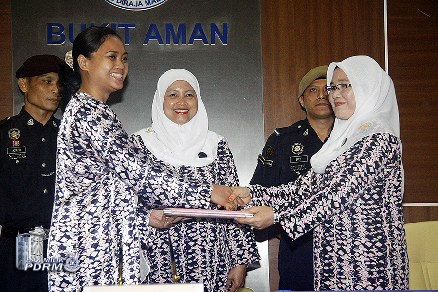 Majlis Serah Terima Tugas Komander Pgu Dan Utk Pdrm