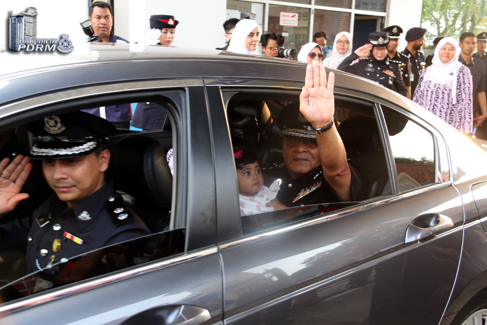 Dato Rusli Bersara Selepas 39 Tahun Curah Khidmat Dalam Pasukan