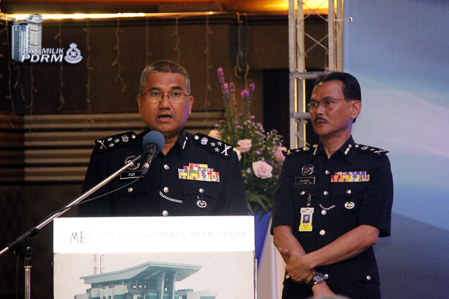 _MG_8188 9 907 Terima Anugerah Perkhidmatan Cemerlang Apc