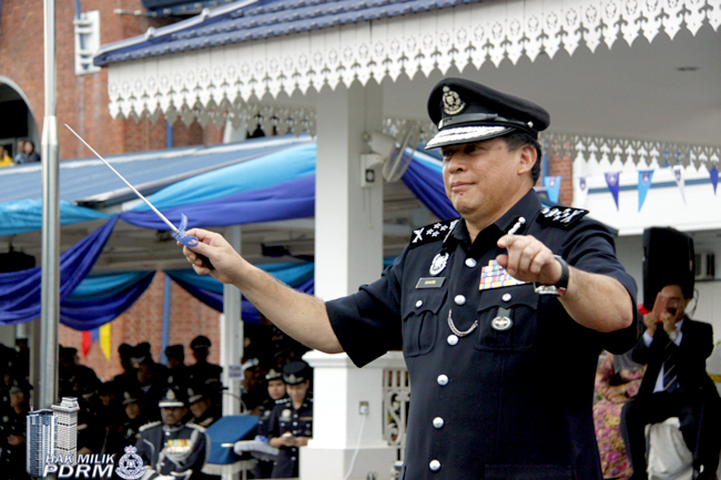 _MG_9403 Once A Policeman Always A Policeman