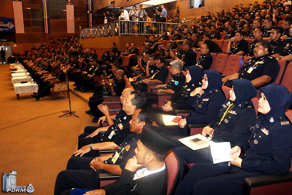 antara yang hadir.. IMG_8924