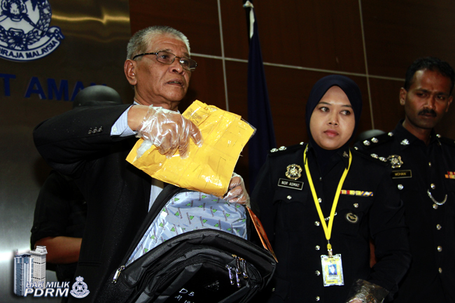 _MG_2648 Cubaan Seludup Dadah Melalui Perkhidmatan Kurier Gagal