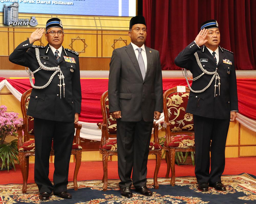 Sekitar nyanyian lagu Negaraku semasa Majlis Penganugerahan Pingat Jasa Pahlawan (PJPN), peringkat Negeri Perak.
