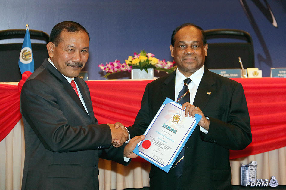 Serah Terima Tugas Pengarah Eksekutif Sekretariat Aseanapol