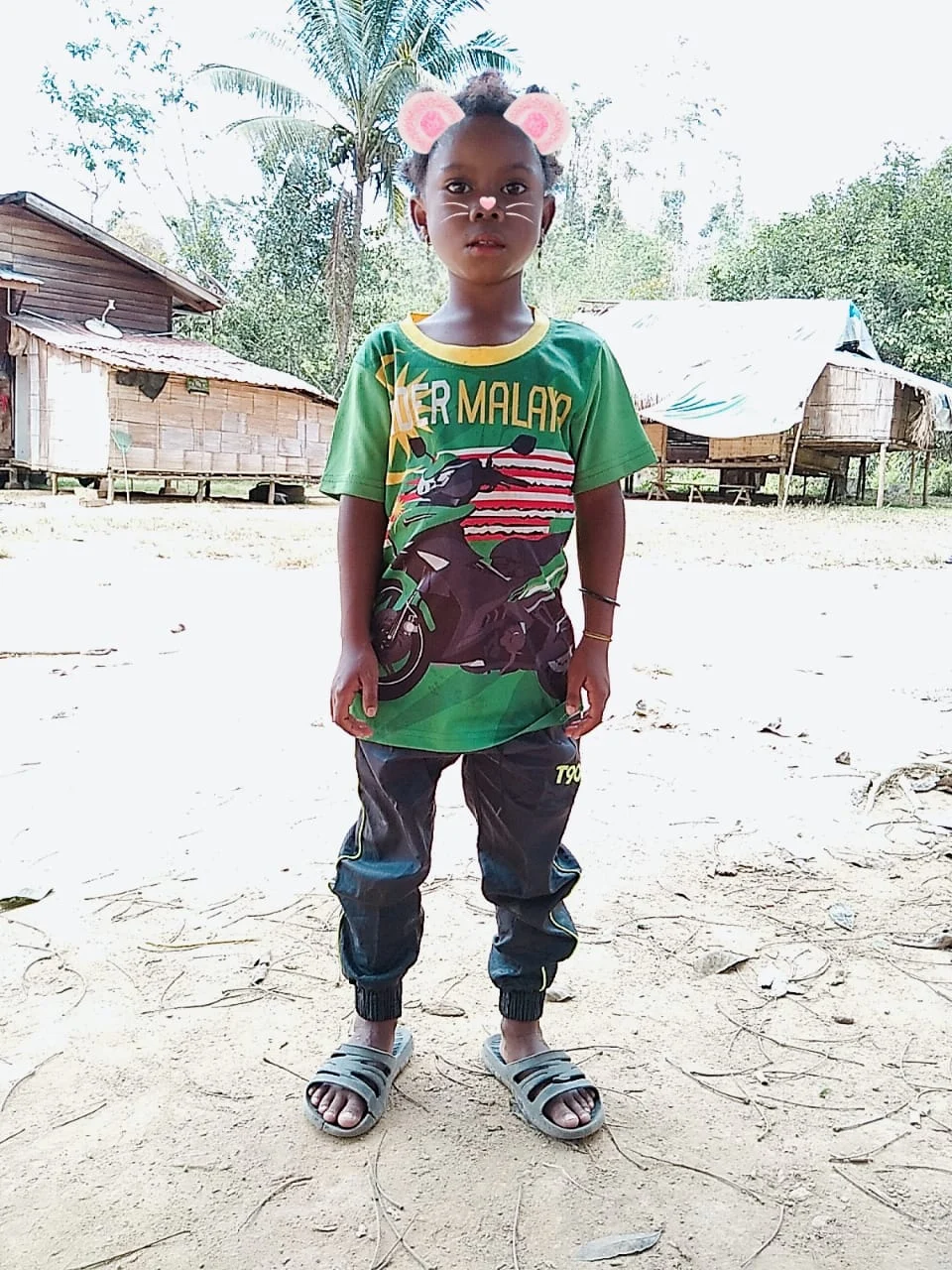 Foto KAMELIA BINTI ANAP
