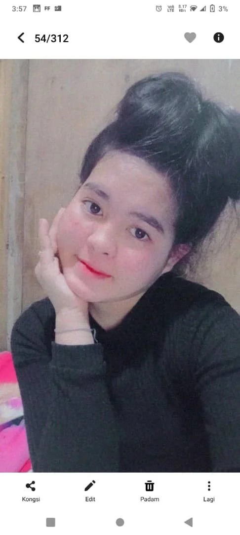 Foto MARIMAL BINTI YAKOB