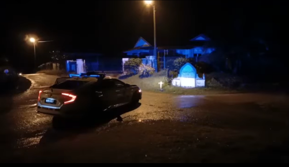 Mpv Ipd Lipis Lakukan Hebahan Amaran Kepada Penduduk Kawasan Dinaiki Air