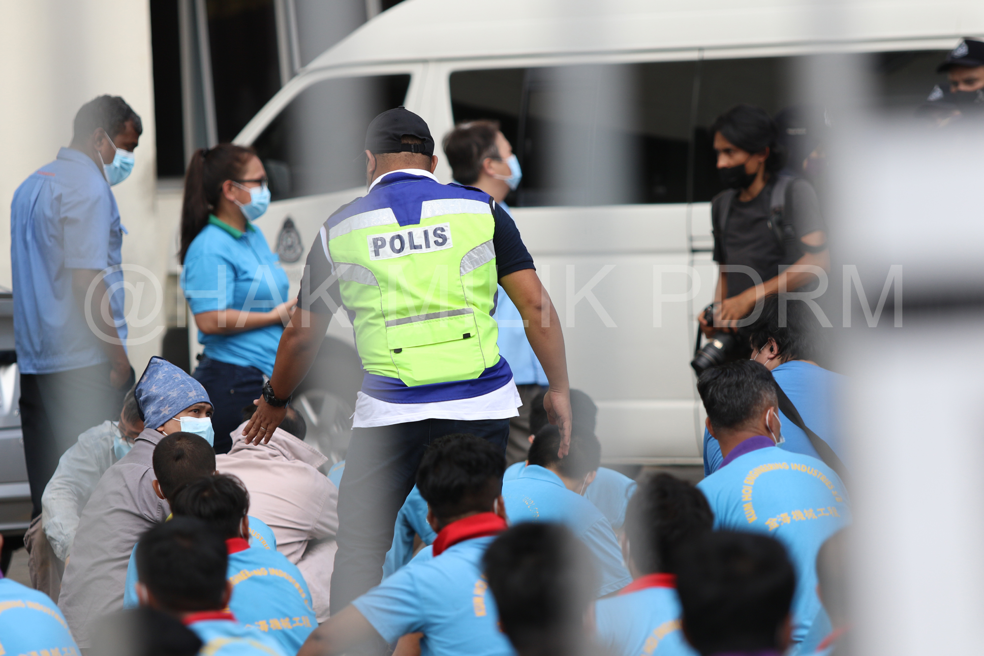 Op Patuh Pkp 3 0 Menteri Dalam Negeri Turun Padang Periksa Kilang Di Selangor