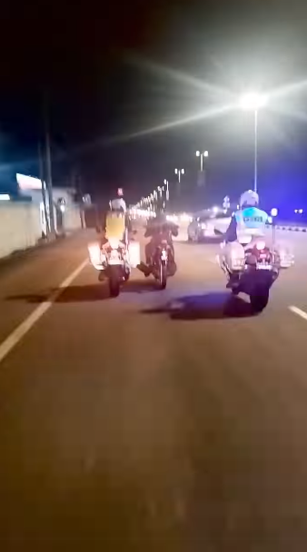 Biarjasajadikenangan Video Pilihan Hulurkan Tangan Ringankan Beban