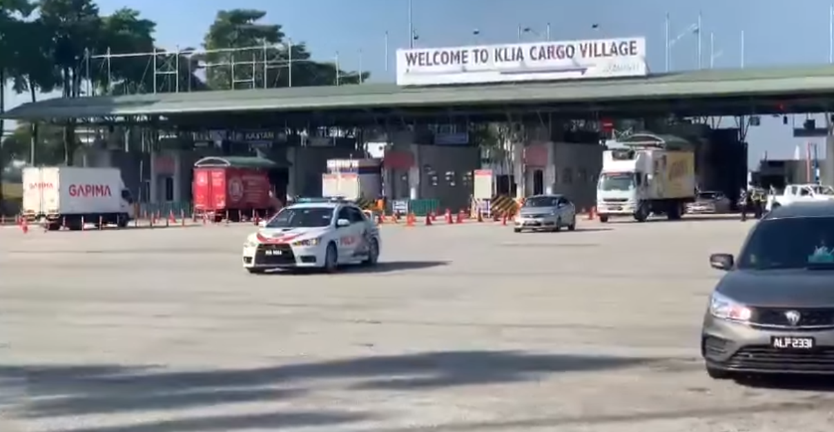 Pkp Pkpb Pkpp Covid 19 Video Pilihan Vaksin Sinovac Selamat Tiba Di Kilang Pharmaniaga