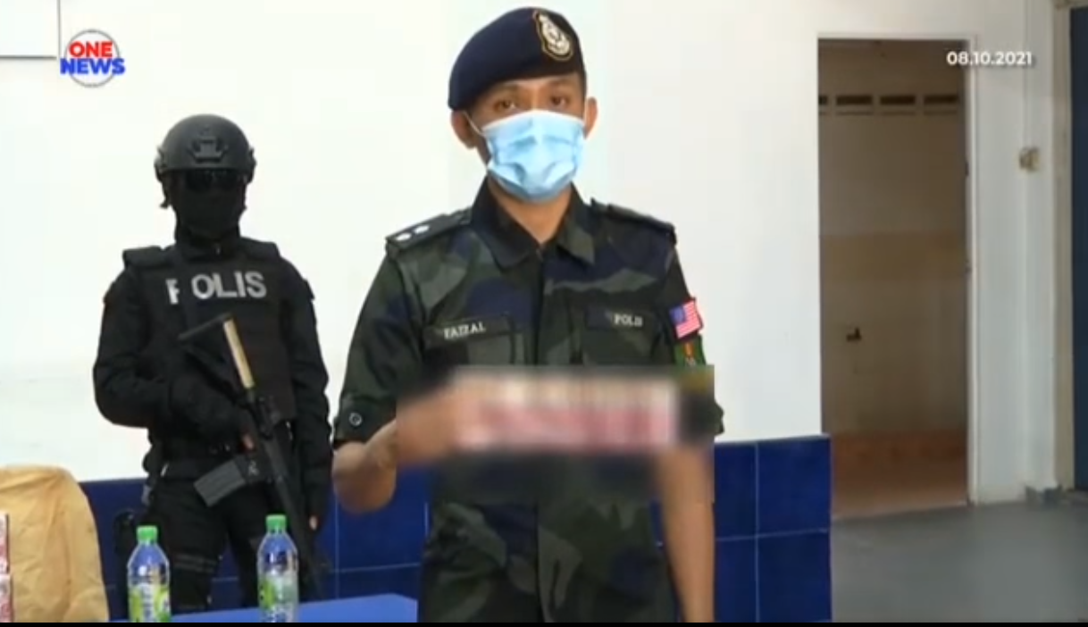 Video Pilihan Op Kontraban Pga Bongkar Misteri Banglo Dalam Kebun Simpan Hampir 14 Ribu Karton Rokok Tidak Bercukai