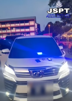 Jomberingat Posting Pilihan Jangan Gunakan Lampu Mata Arah Pada Kenderaan Persendirian