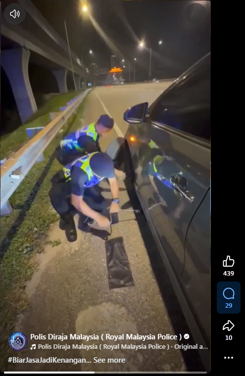Video Pilihan Anggota Mpv Ipd Kajang Bantu Pengguna Jalan Raya Tukar Tayar Pancit