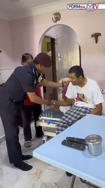 Video Pilihan Kpn Ziarah Anggota Polis Diserang Lumpuh