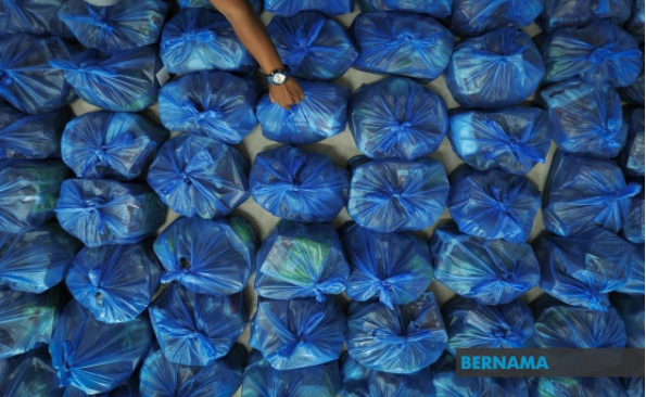 Pkp Covid 19 Opbantu Setiamembantu Artikel Pilihan Op Bantu 46 800 Bakul Makanan Diagih Di Seluruh Negara Bantu Keluarga Terjejas Covid 19