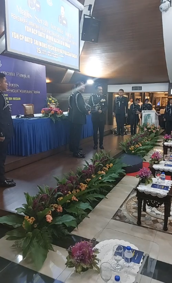 Live Majlis Pemakaian Lencana Pangkat Dan Serah Terima Tugas Pengarah Jspt