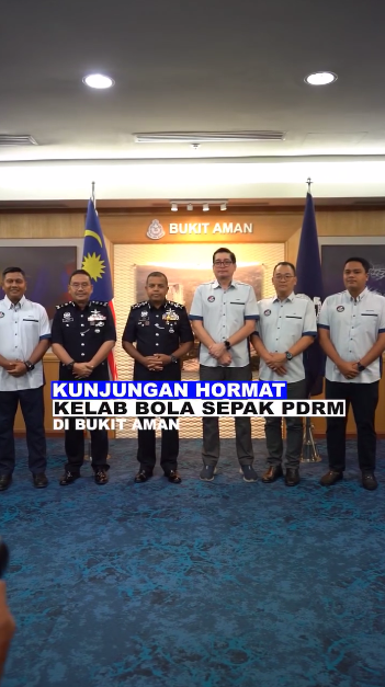 Video Pilihan Timbalan Kpn Terima Kunjungan Hormat Delegasi Kelab Bola Sepak Pdrm