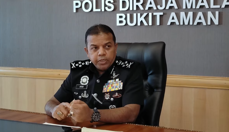 Rakaman Influencer Japen Wira Biru Keamanan Sejagat