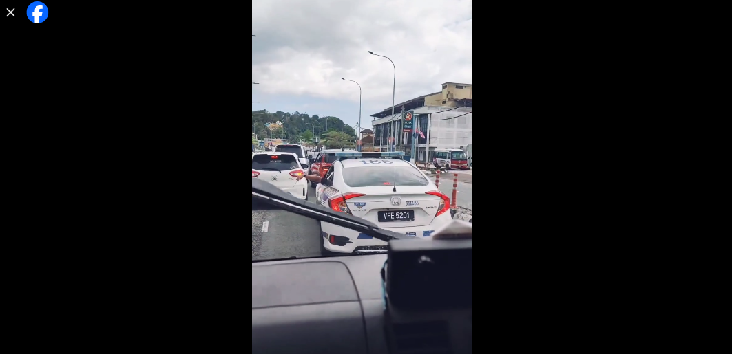 Video Pilihan Anggota Mpv Ipd Mersing Bantu Eskot Ambulans Membawa Pesakit