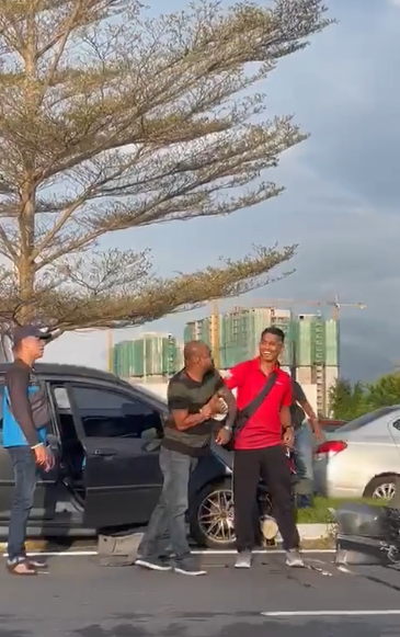 Isu Tular Kenyataan Media Ketua Polis Daerah Ipoh Isu Tular Di Media Sosial Mengenai Satu Kes Buli Jalan Raya Di Jalan Raja Musa Aziz Ipoh Perak