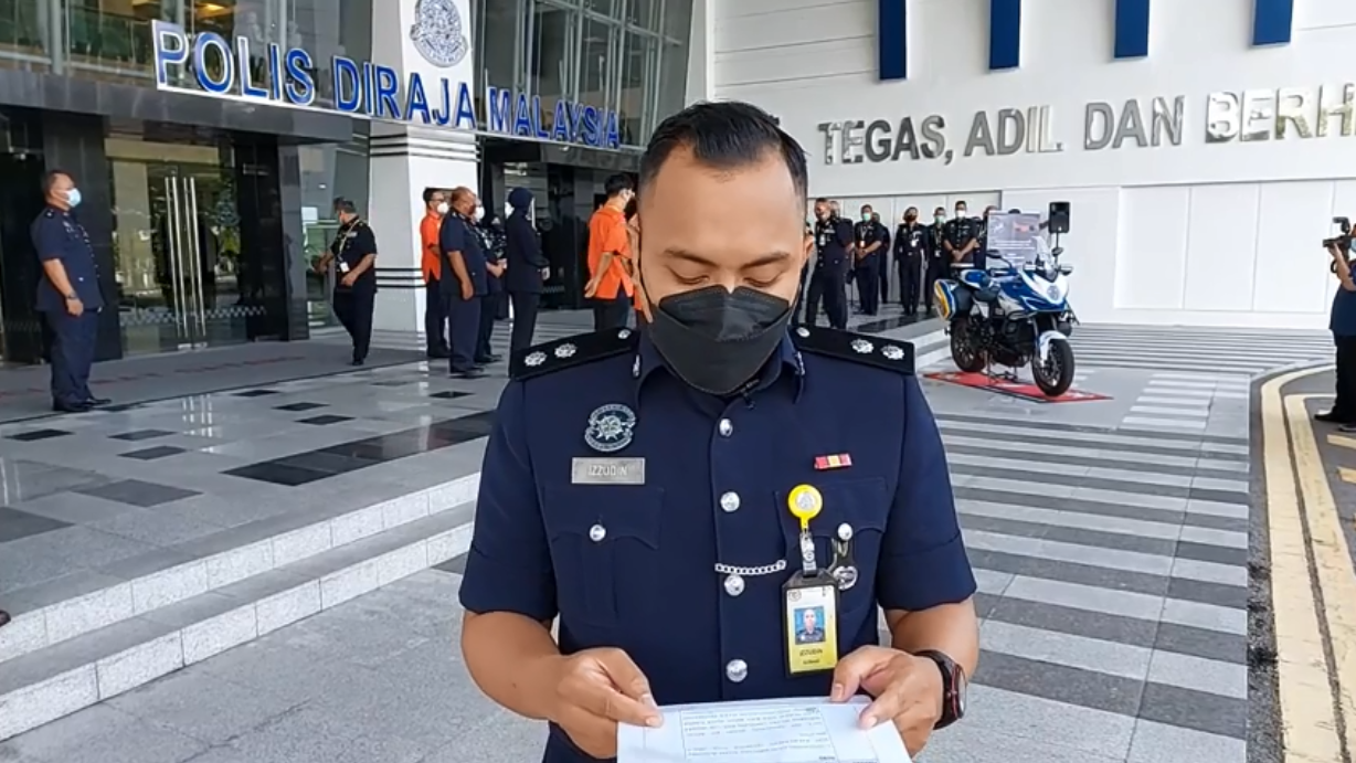 Live Majlis Penyerahan Uji Pandu Motosikal Mv Agusta Model Turismo Dan Pelancaran Op Lancar Sempena Hari Raya Aidiladha Tahun 2022 Oleh Pengarah Jspt