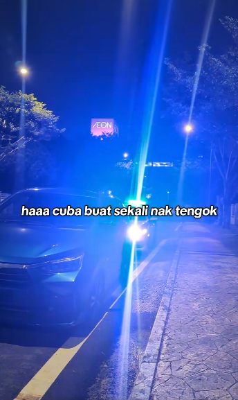 Usik Usik Tahun Baharu Gelabah Baharu Ye Bang