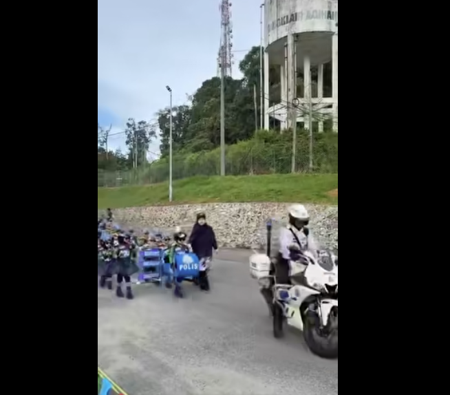 Usik Usik Ingatkan Perarakan Hari Merdeka Rupa Rupanya Hari Sukaneka