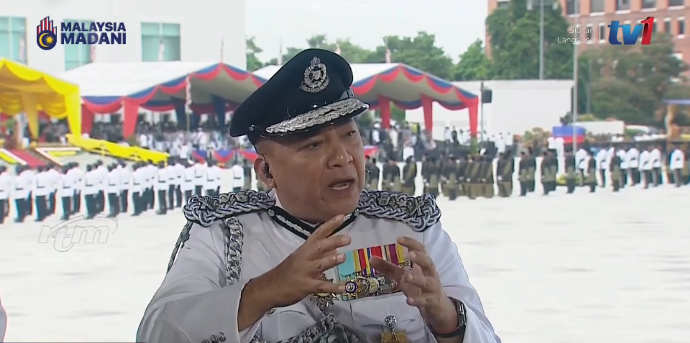 Live Nasional Fm Program Khas Sempena Istiadat Perbarisan Sambutan Hari Pahlawan 2023