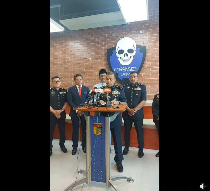 [LIVE] SIDANG MEDIA TIMBALAN KPN