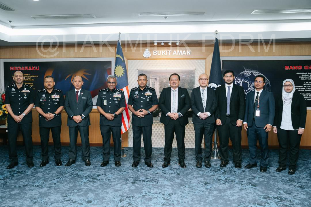 Timbalan Kpn Terima Kunjungan Hormat Delegasi Mycc